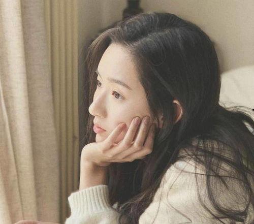 爆料娱乐圈的博主是谁,揭秘博主身份之谜  第1张